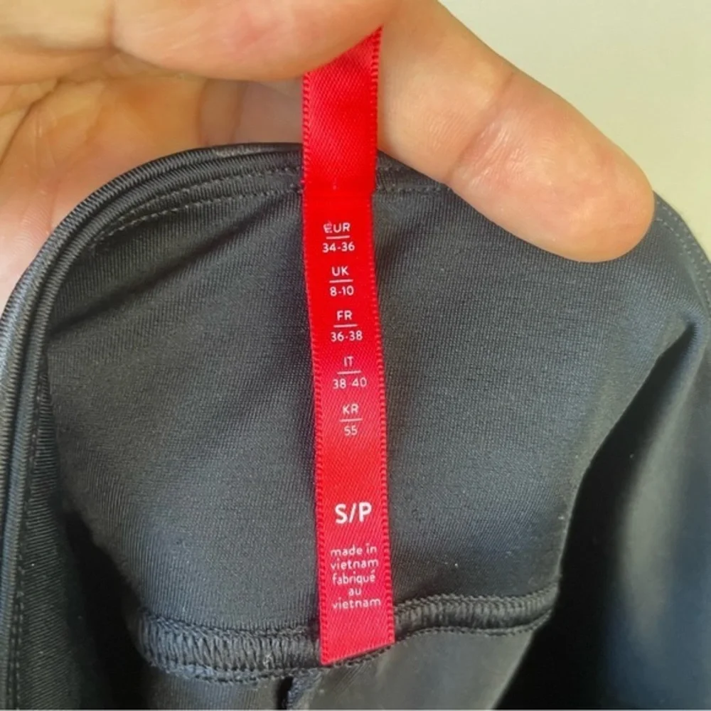 Spanx Faux‎ Leather Camo Legging - Picture 8 of 10